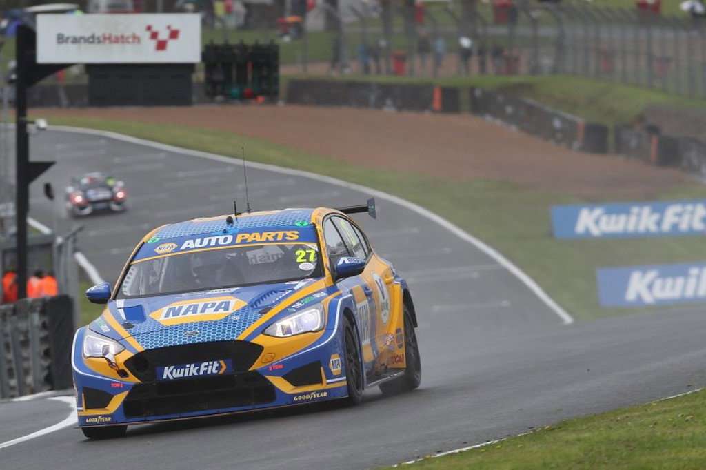 BTCC Brands Hatch: Hill and Butcher share practice honours ahead of qualifying